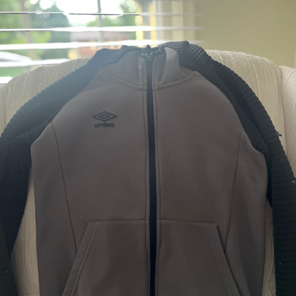 Umbro Gray and Black Bomber Jacket with Raglan Sleeves